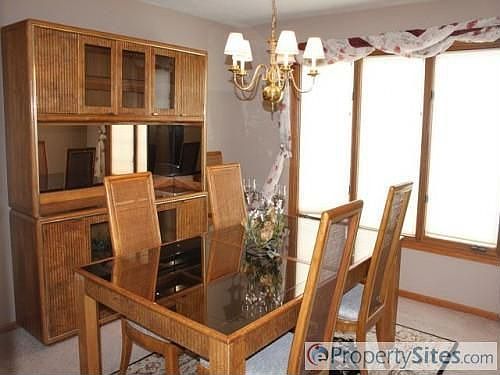 4th image of 3464 Valley Woods Dr