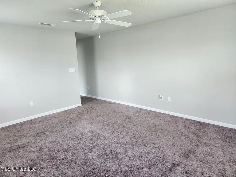115 Rosie Dr — Photo 24