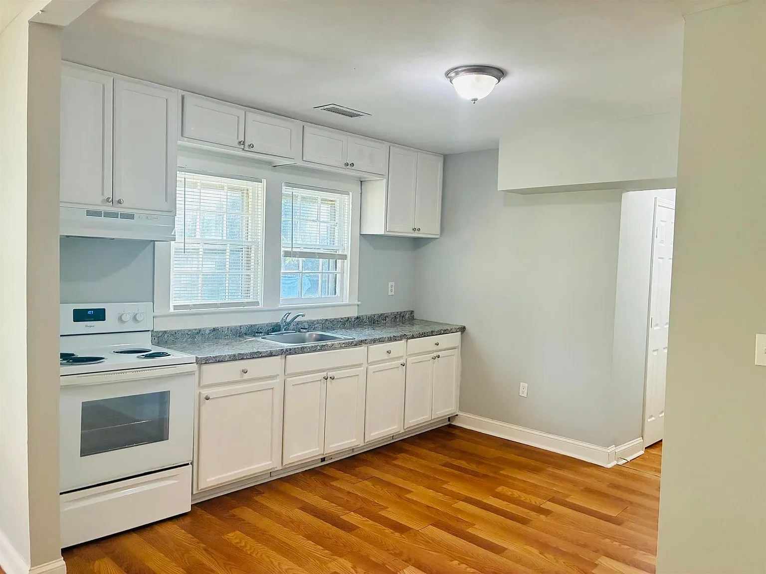 609 North Dr. — Photo 4