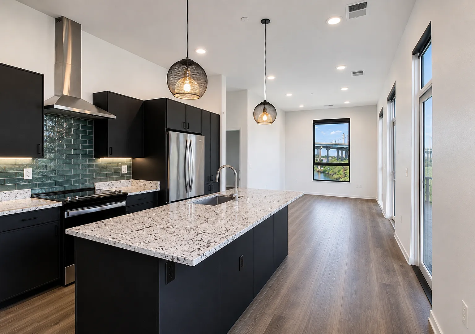 2 bed, 983 sqft, $2,875 — Photo 2