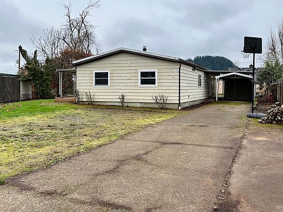 3rd image of 241 Creswood Dr