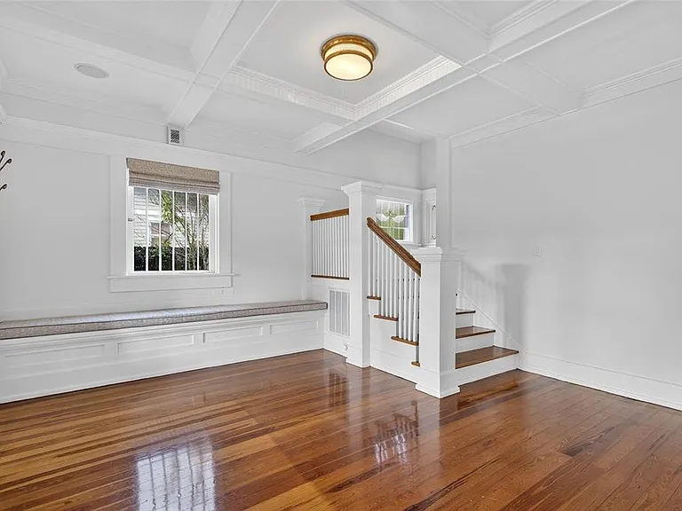 3003 W Harbor View Ave — Photo 4