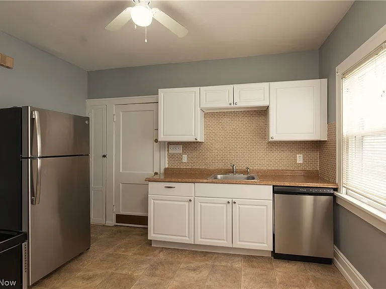 2169 Olive Ave #1 — Photo 9