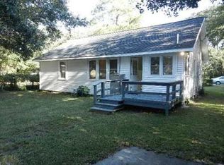 1621 Poinsettia Rd, Charleston, SC 29407