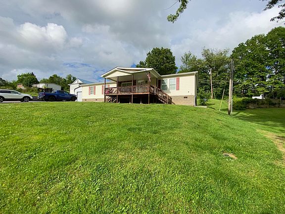 3rd image of 266 1st St