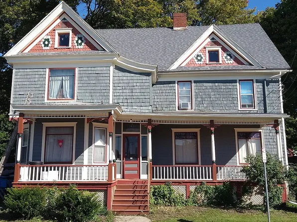 4 N Fulton St, Auburn, NY 13021