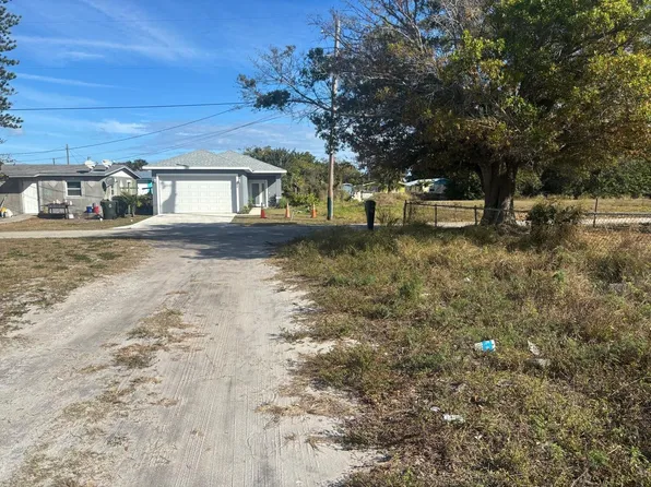 1512 N 17th Street, Fort Pierce, FL 34950