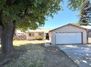 525 Falcon Dr, Vallejo, CA 94589