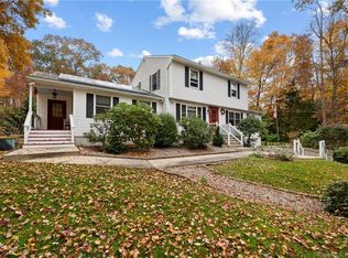 565 Norwich Salem Tpke, Oakdale, CT 06370