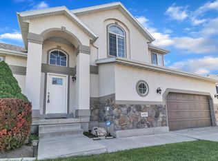 6313 S Lake Fork Cir, West Jordan, UT 84084