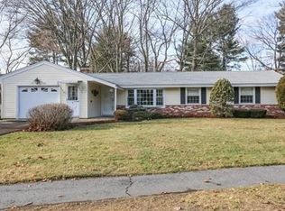 4 Robert Rd, Hudson, MA 01749