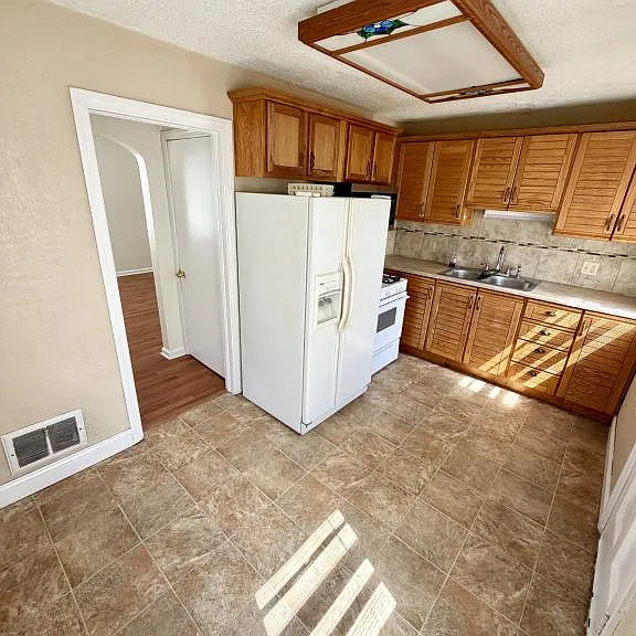 26 Meadowbrook Ave — Photo 14
