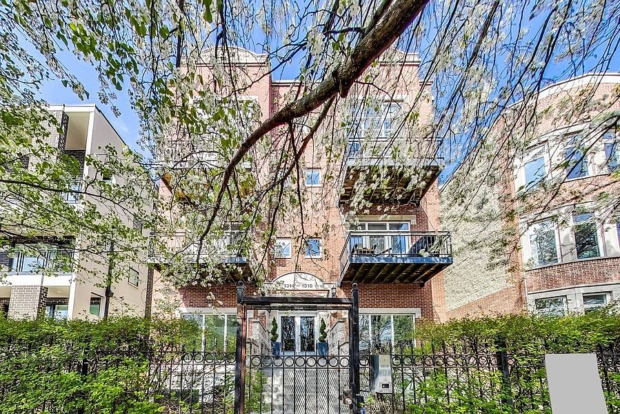 1st image of 1318 N Cleveland Ave #2N