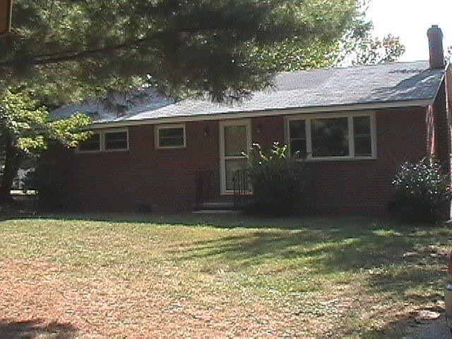 1st image of 2702 Orange St