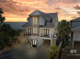 3 Pier Ave, Fairhope, AL 36532