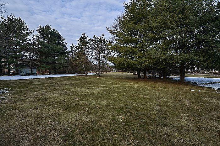 2nd image of 1646 Fairfield Rd