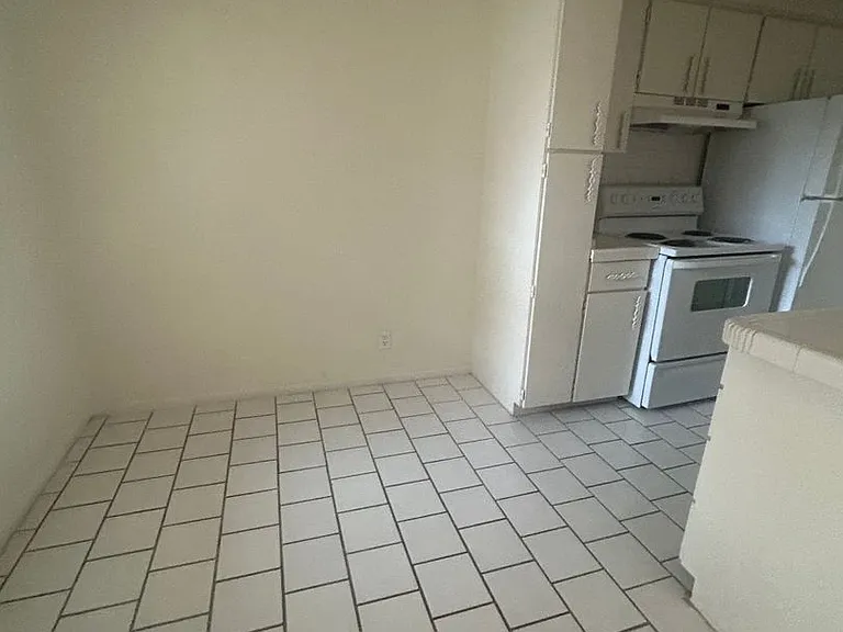 Su Casa — Photo 26