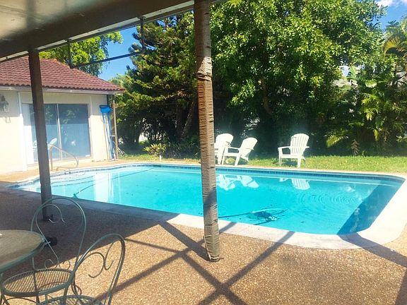 3rd image of 9593 NW 27th Ct