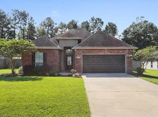 22174 Fen St, Ponchatoula, LA 70454