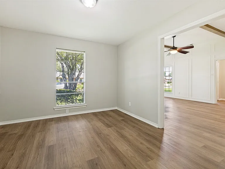1500 Stonecrest Dr — Photo 7