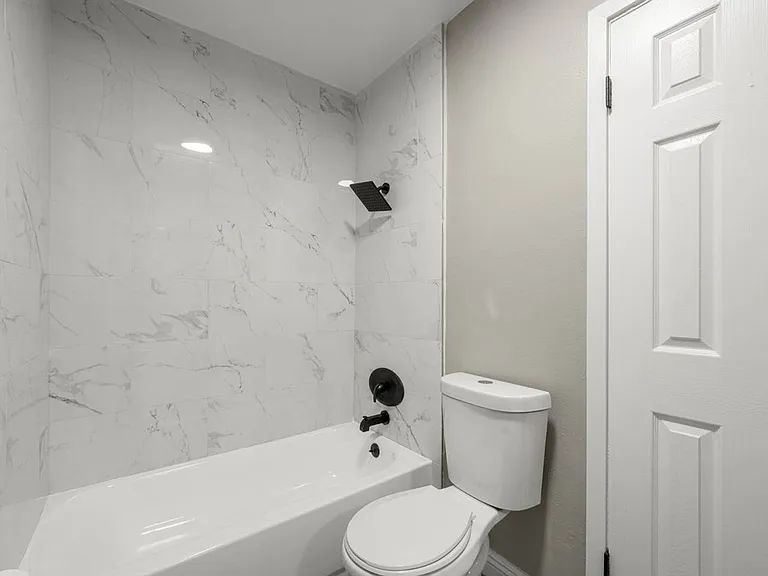 4030 & 4036 S Gelber Pl — Photo 35