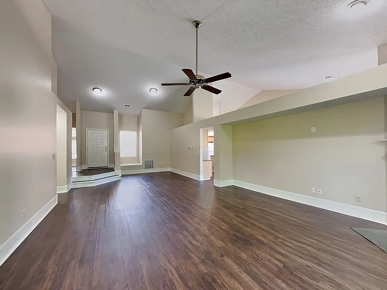 7818 Bent Willow Dr — Photo 7