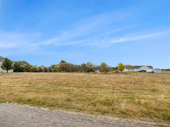 51809 Jordan St, Paw Paw, MI 49079