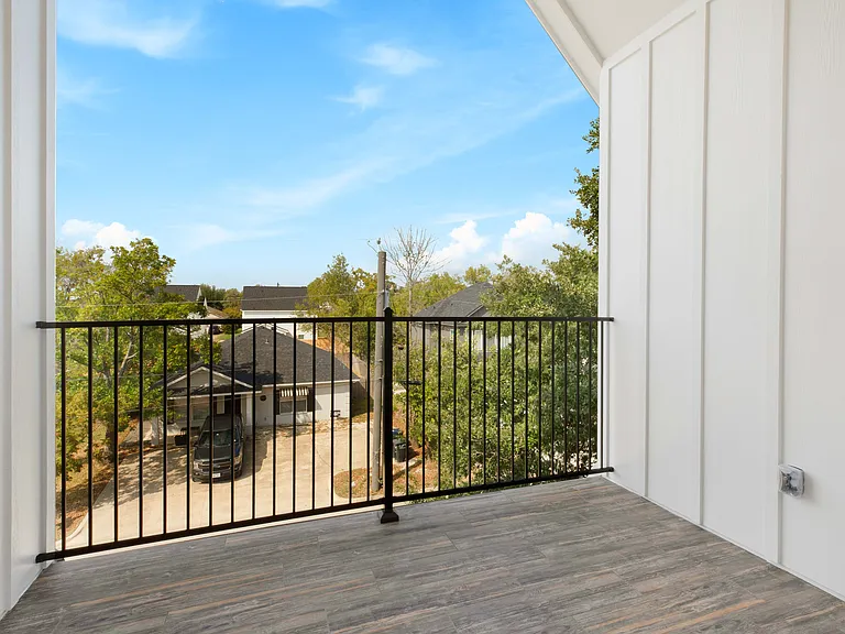 Turner Residence — Photo 3