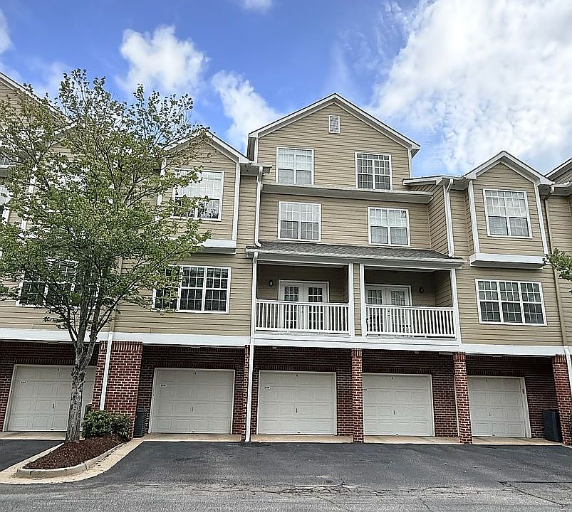 1st image of 5110 Woodland Ln