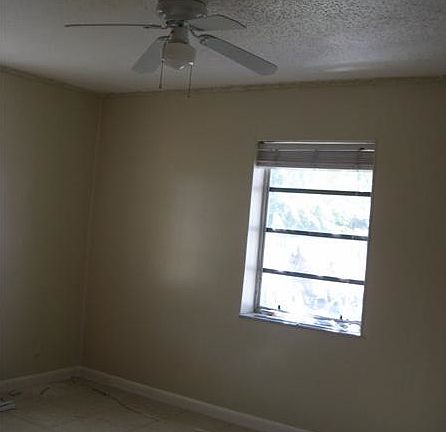 5th image of 2464 Arthur St