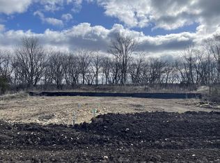 L23 S Pow Wow Trl #23, Beloit, WI 53511