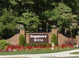 184 Cambridge Dr, Port Jefferson Station, NY 11776