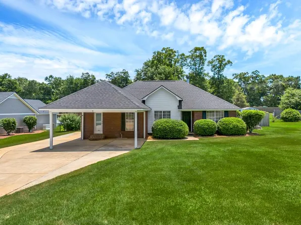 143 Apalachee Dr, Leesburg, GA 31763