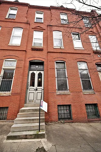 2125 Saint Paul St Photo 1
