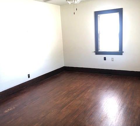 3rd image of 1502 Avenue A