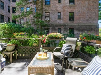 159 Centre Ave APT 4, New Rochelle, NY, 10805