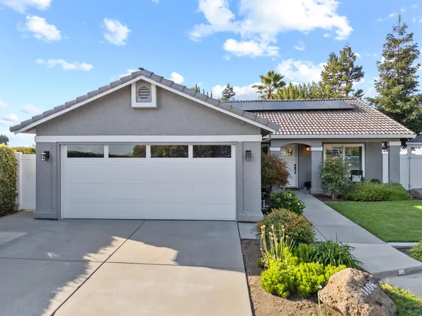 1806 Hot Springs Ln, Riverbank, CA 95367