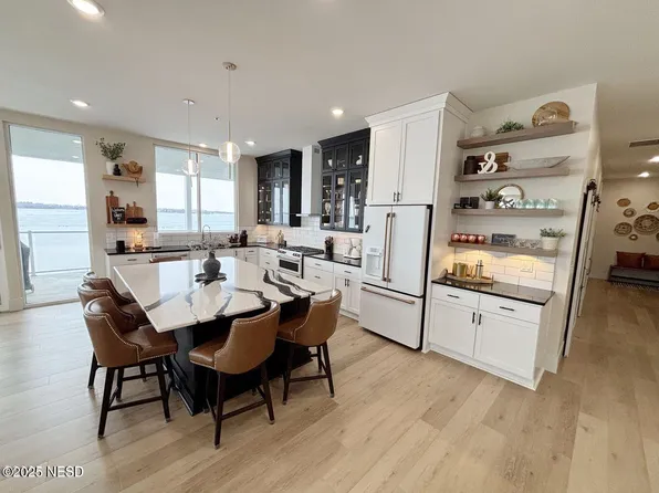 724 Stony Point Trl #24, Watertown, SD 57201