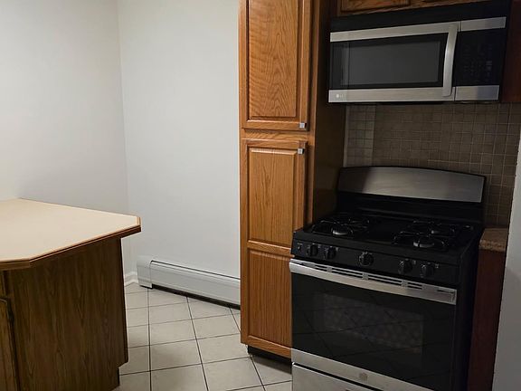 5th image of 397 Broad St #1L