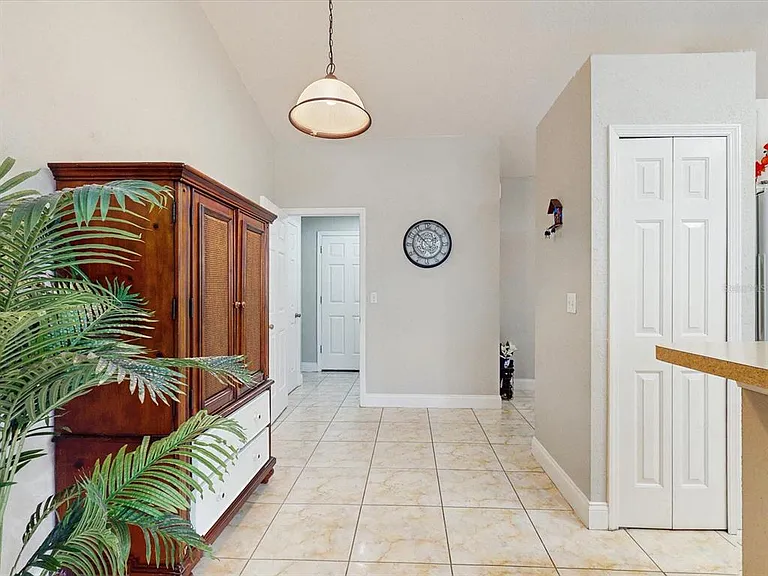 411 Mallard Way — Photo 10