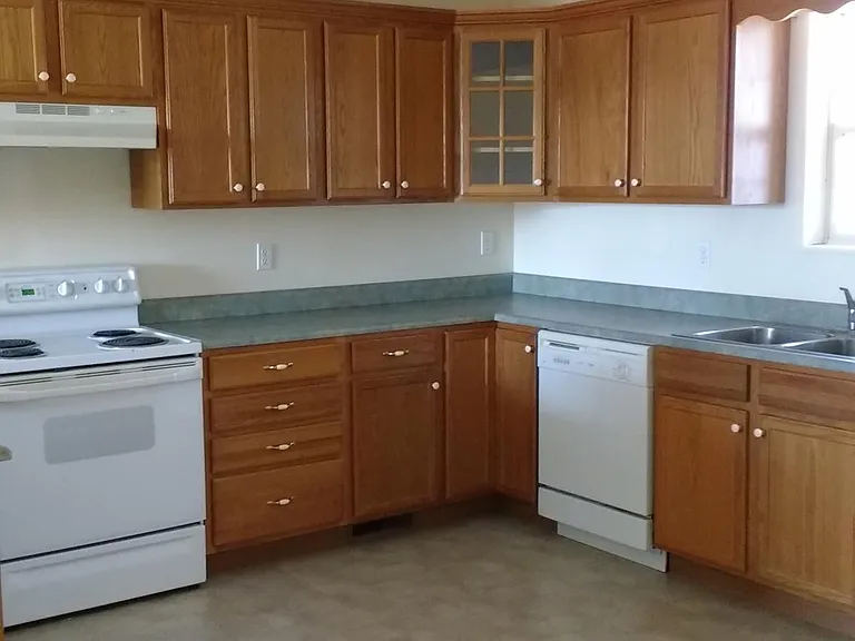 2383 Business Center Cir — Photo 8