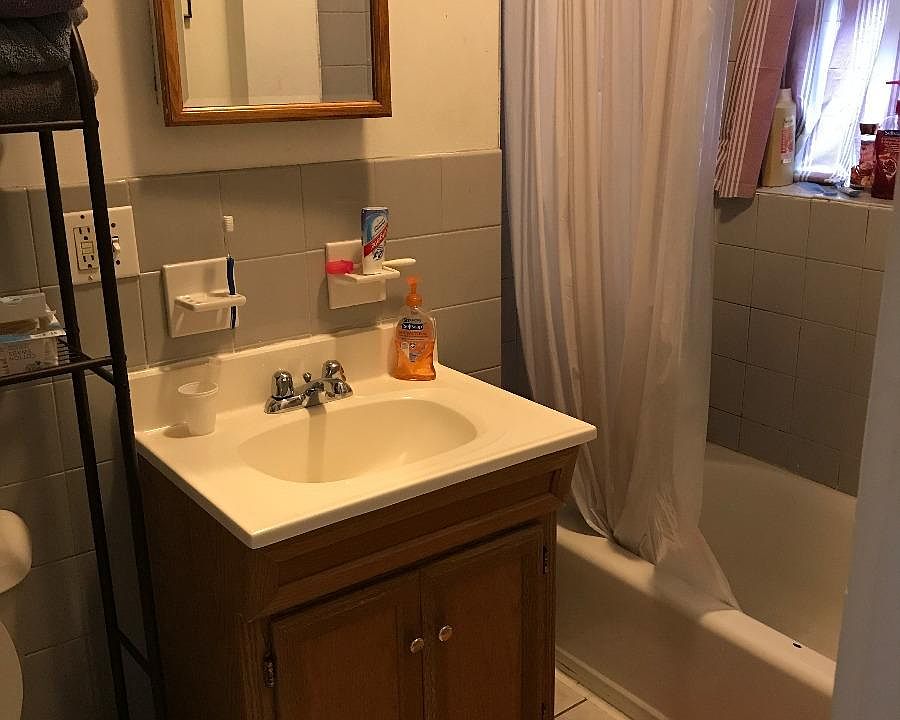 2nd image of 59 Burbank St APT 8