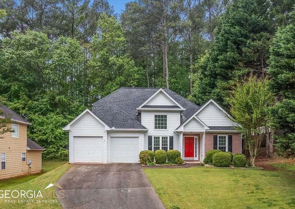 1st image of 2655 McGuire Dr NW