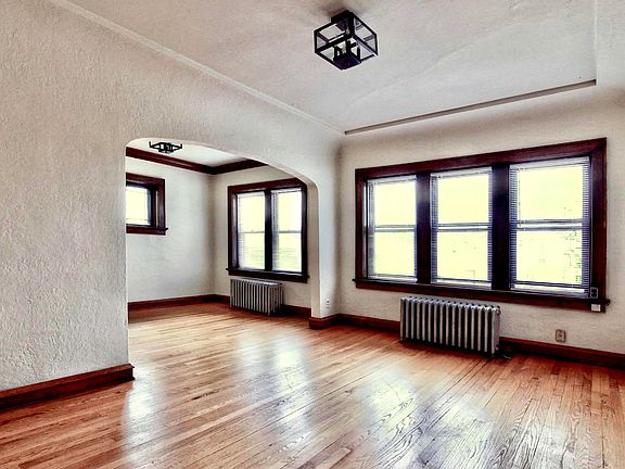 4th image of 3633 N Humboldt Blvd APT 6