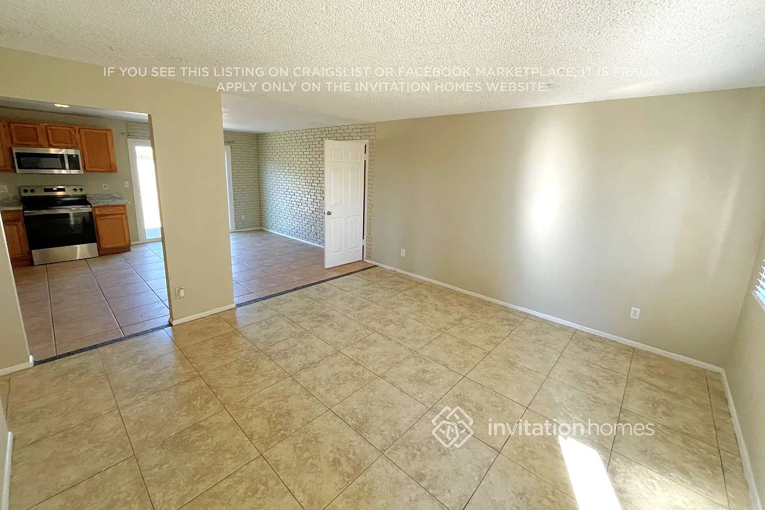 6808 W Windsor Ave Phoenix, AZ 85035 — Photo 4