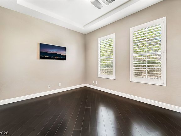 4th image of 2501 Luberon Dr