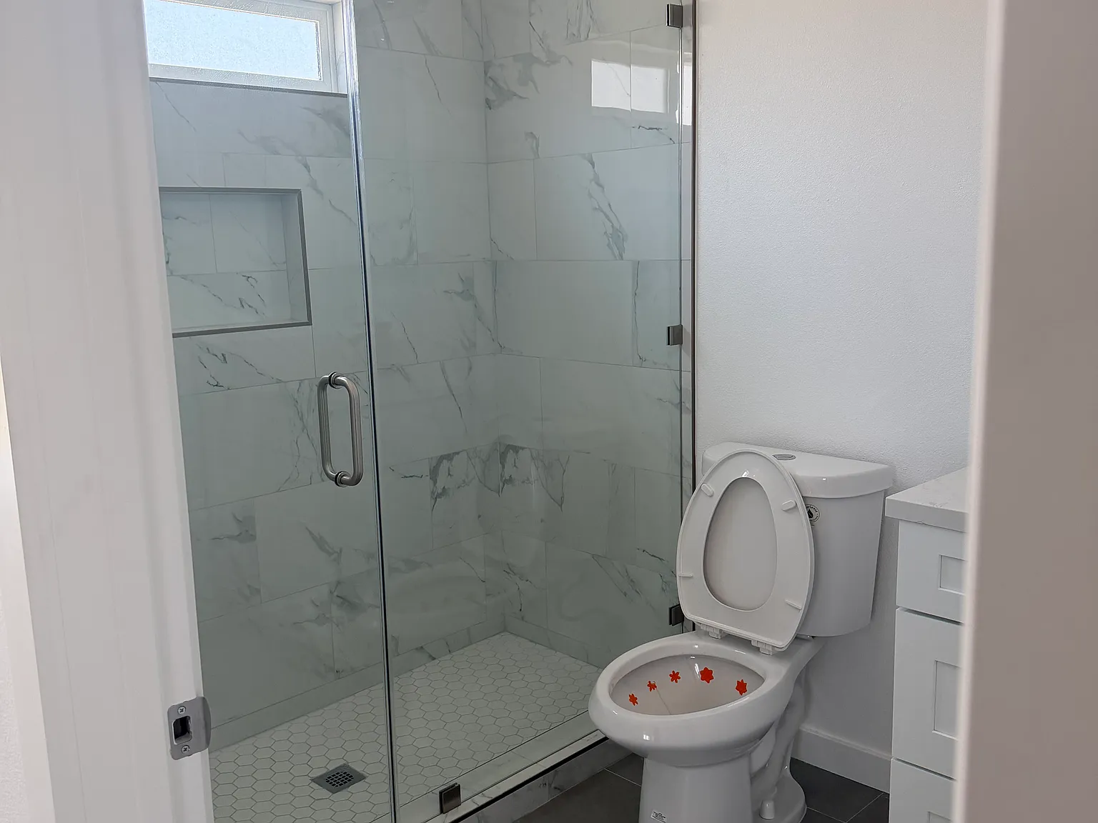 2 bed, 1300 sqft, $3,000 — Photo 4