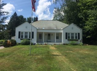 11 Fiske Hill Rd, Sturbridge, MA 01566