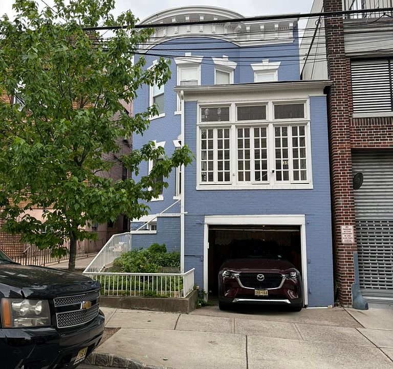 1st image of 35 50th St #1A