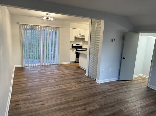 13 Martin St, Livingston, TN 38570